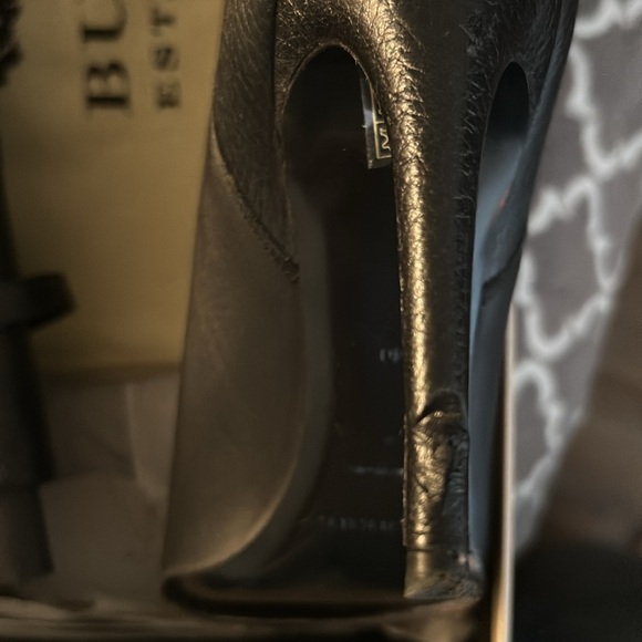 Burberry Heritage Grain Knee High Heel Boots - Picture 7 of 8